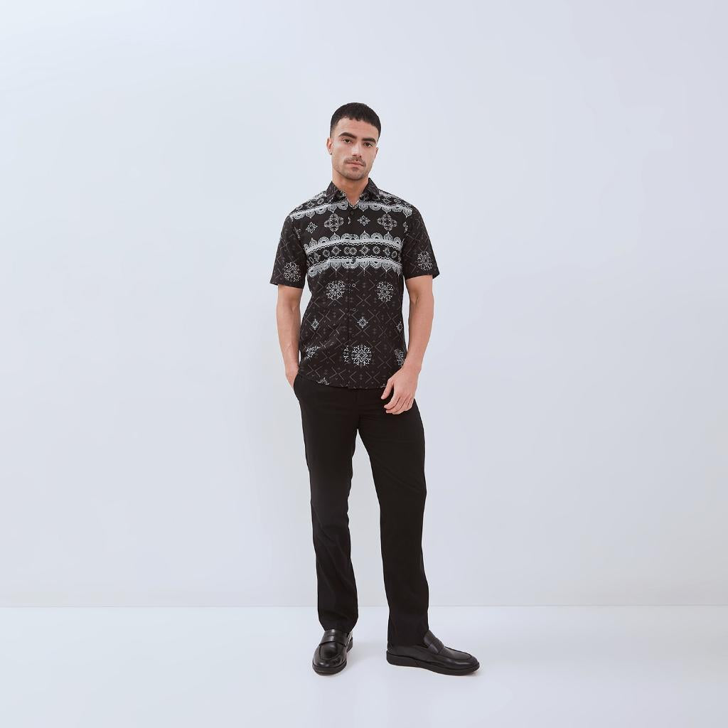 ODZA Classic Kemeja Batik Pria Lengan Pendek Slim Fit Regular Jumbo Kasual Modern Cretaria Bahan Katun Nyaman Motif Elegan
