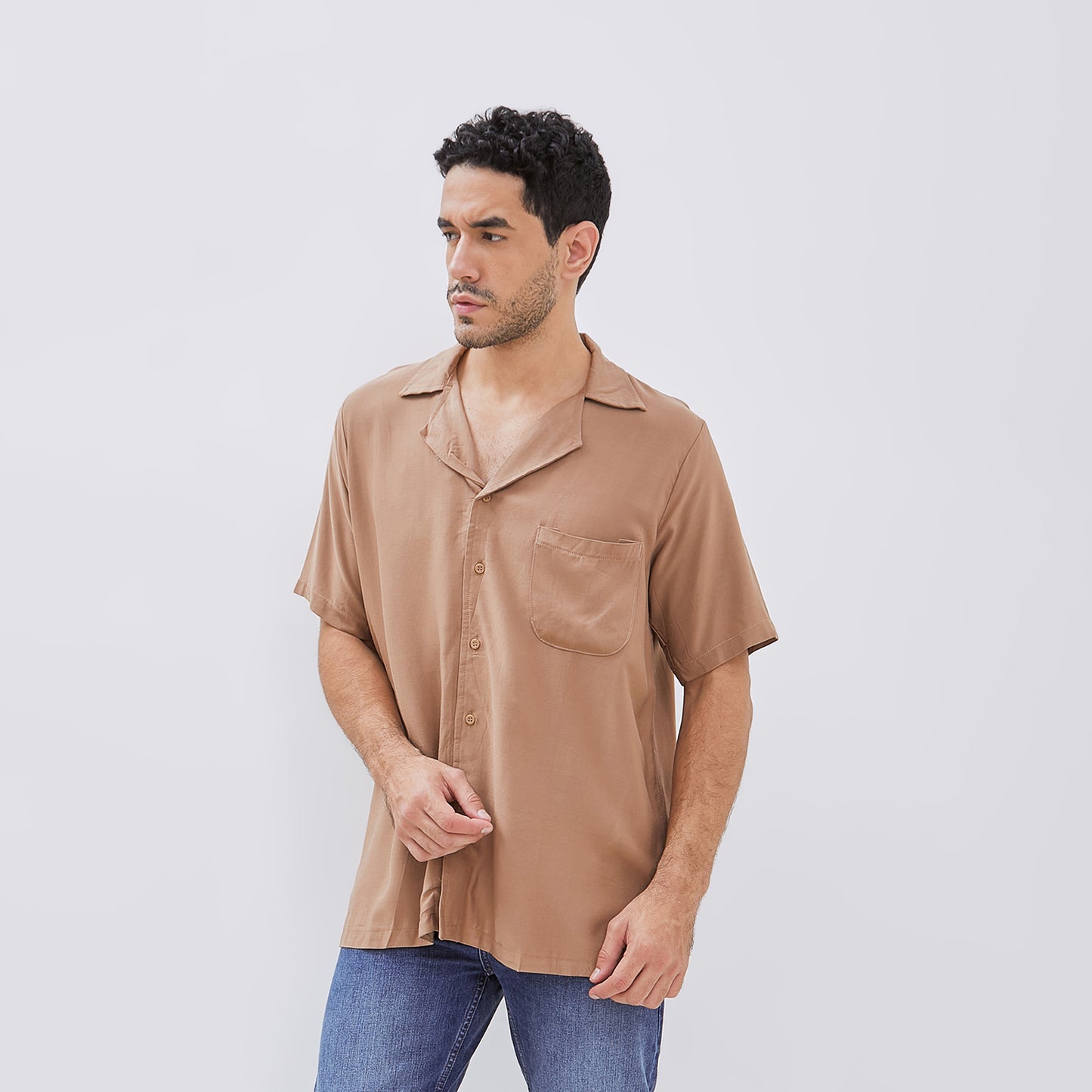 Odza Kemeja Oversize Pria Lengan Pendek Elegante