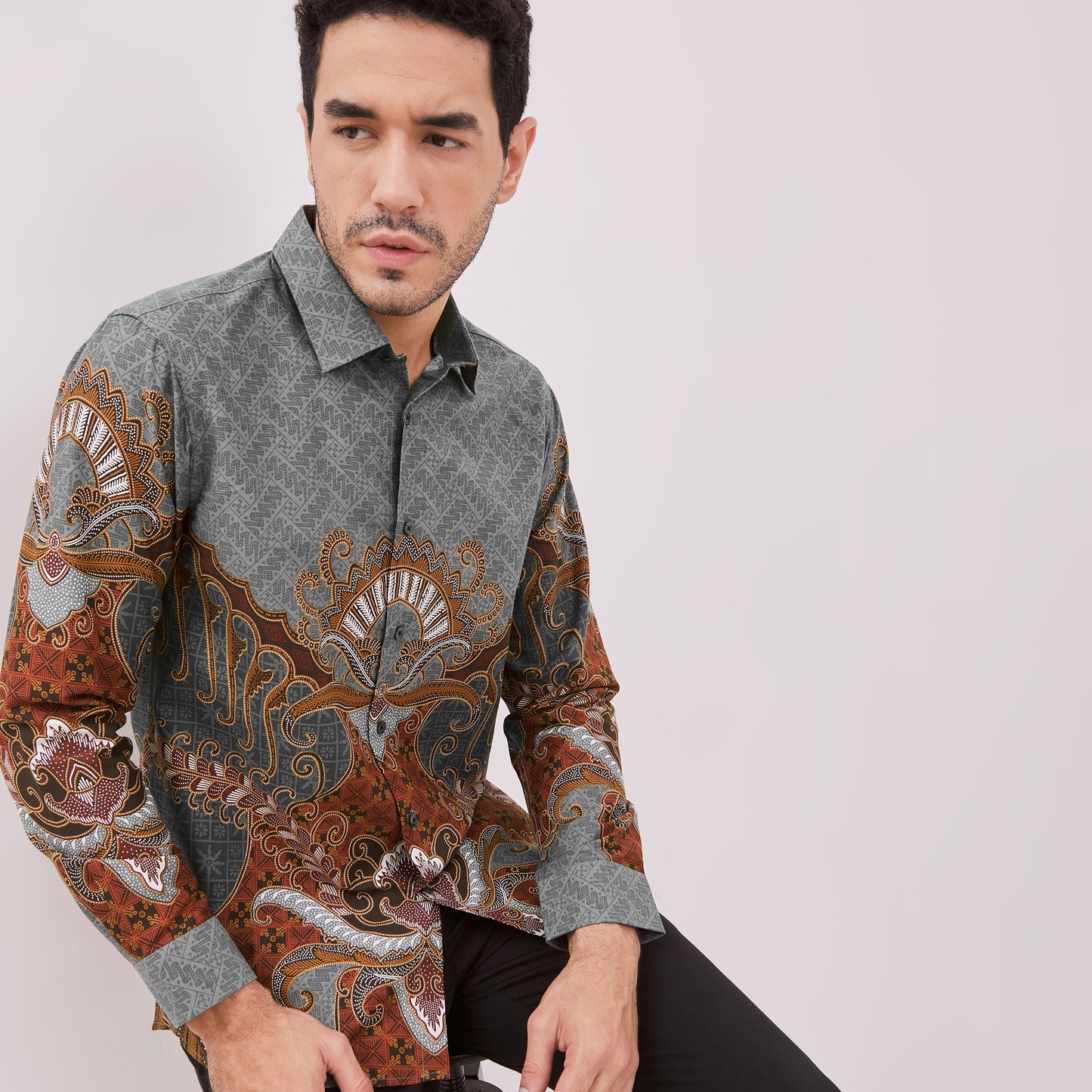 Odza Baju Batik Lengan Panjang Pria Pola Kemeja Slim Fit Abu-abu Ramesha