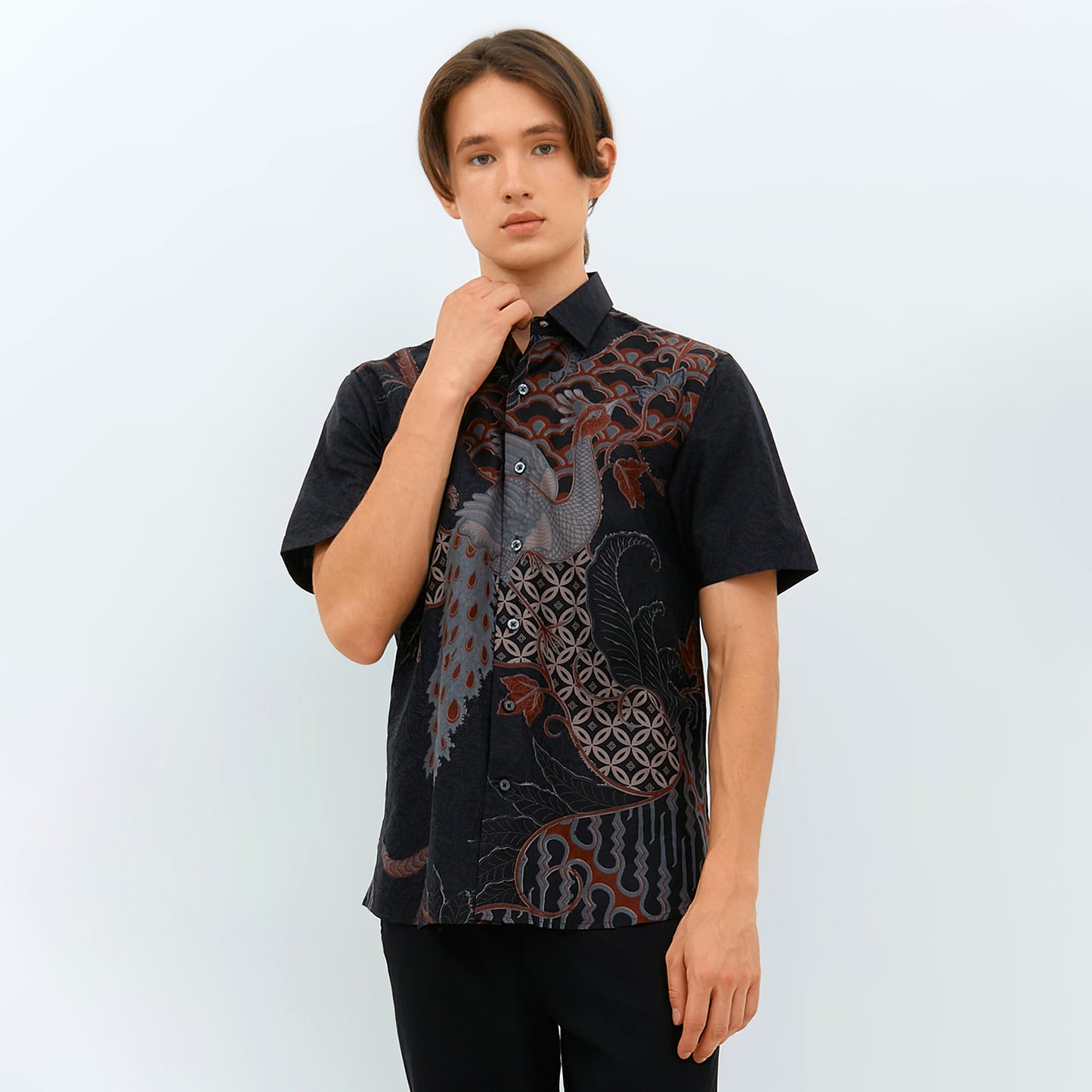 Odza Kemeja Batik Lengan Pendek Slim Fit Modern Solo Agneya Hitam