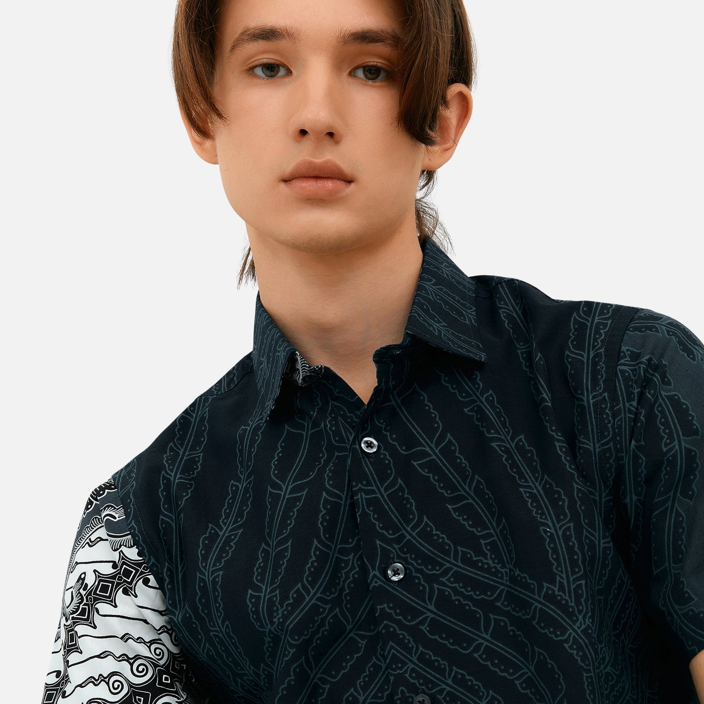 Odza Kemeja Hem Batik Pria Slim Fit Modern Lengan Pendek Pradana Abu Tua