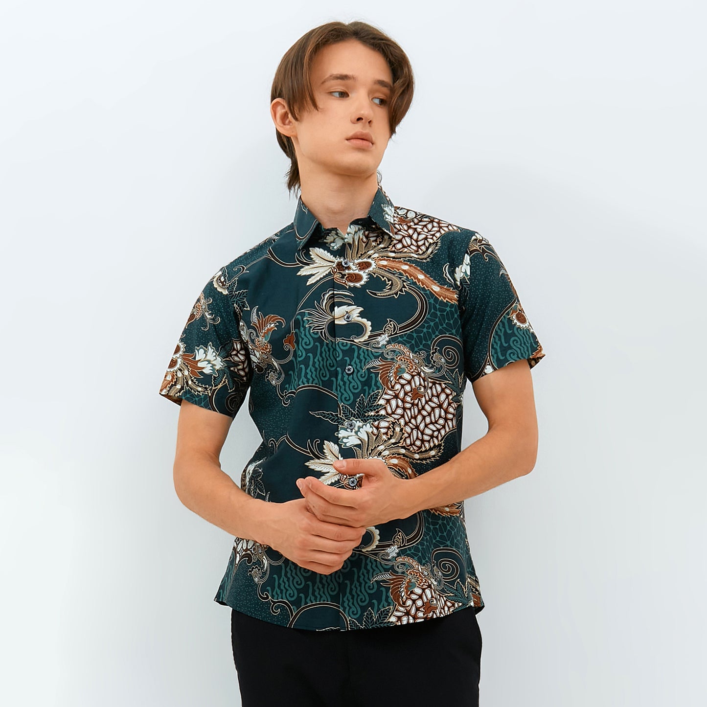 Odza Kemeja Batik Lengan Pendek Slim Fit Modern Abudaya Hijau Botol