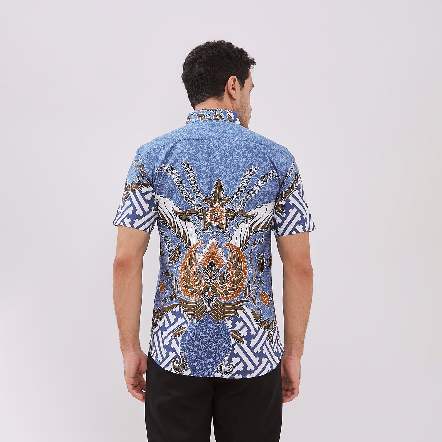 Odza Kemeja Batik Pria Lengan Pendek Slim Fit Slim Fit Modern Adiraga Biru