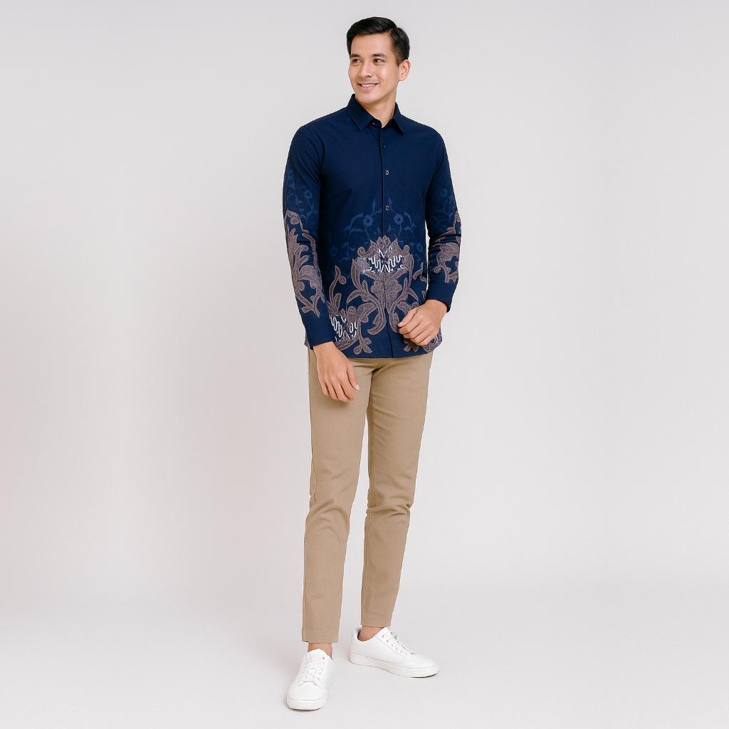 Odza Kemeja Batik Katun Lembut Lengan Panjang Modern Pria Baju Hem Slim Fit Regular Casual Biru Navy Motif Prawara Formal Kantor Kerja Cowok Dewasa