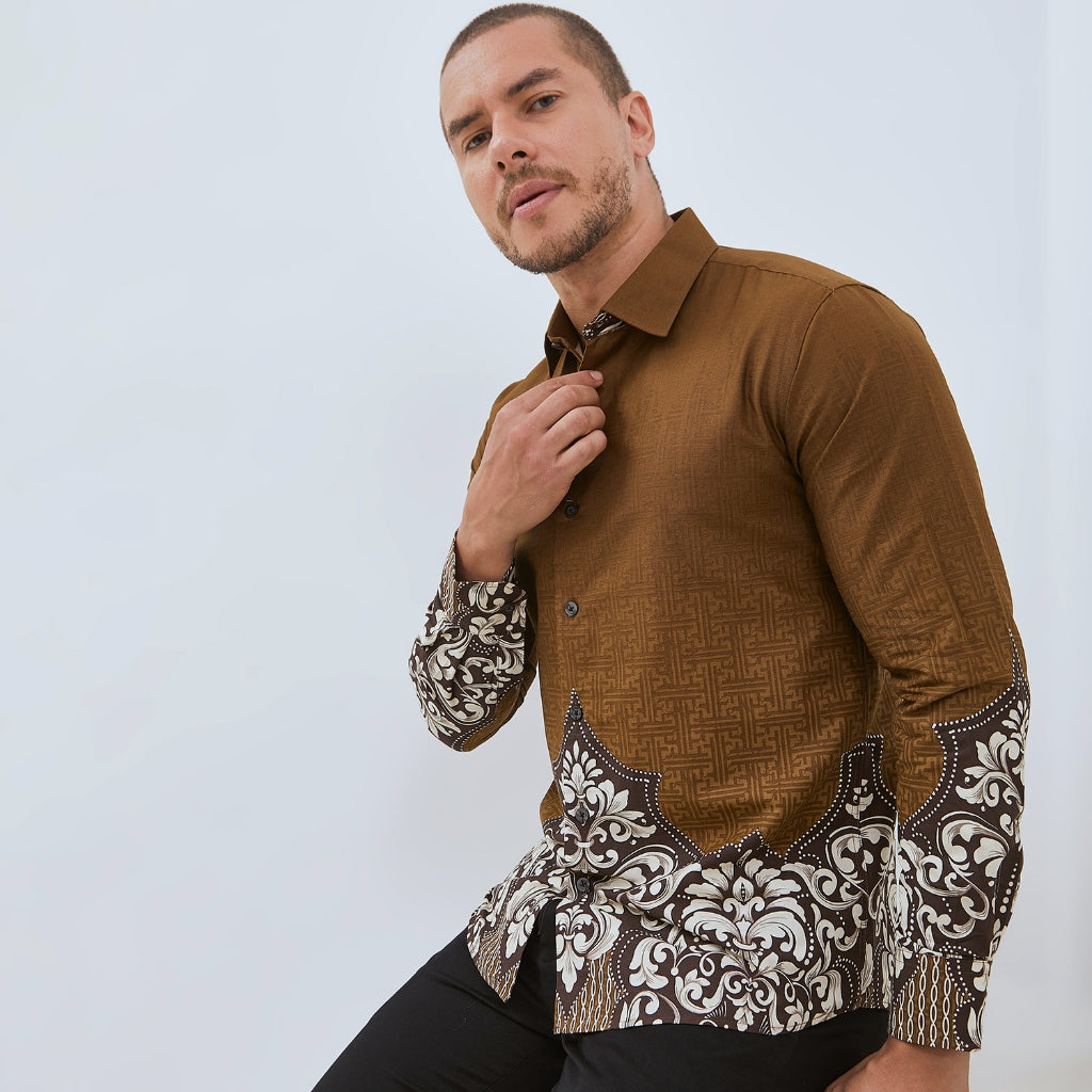 Odza Kemeja Batik Pria Lengan Panjang Modern Jumbo Regular Fit Coklat Parabawa