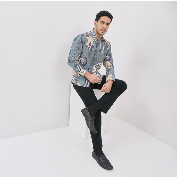 Odza Kemeja Batik Fashion Modern Pria Lengan Panjang Vardhamma