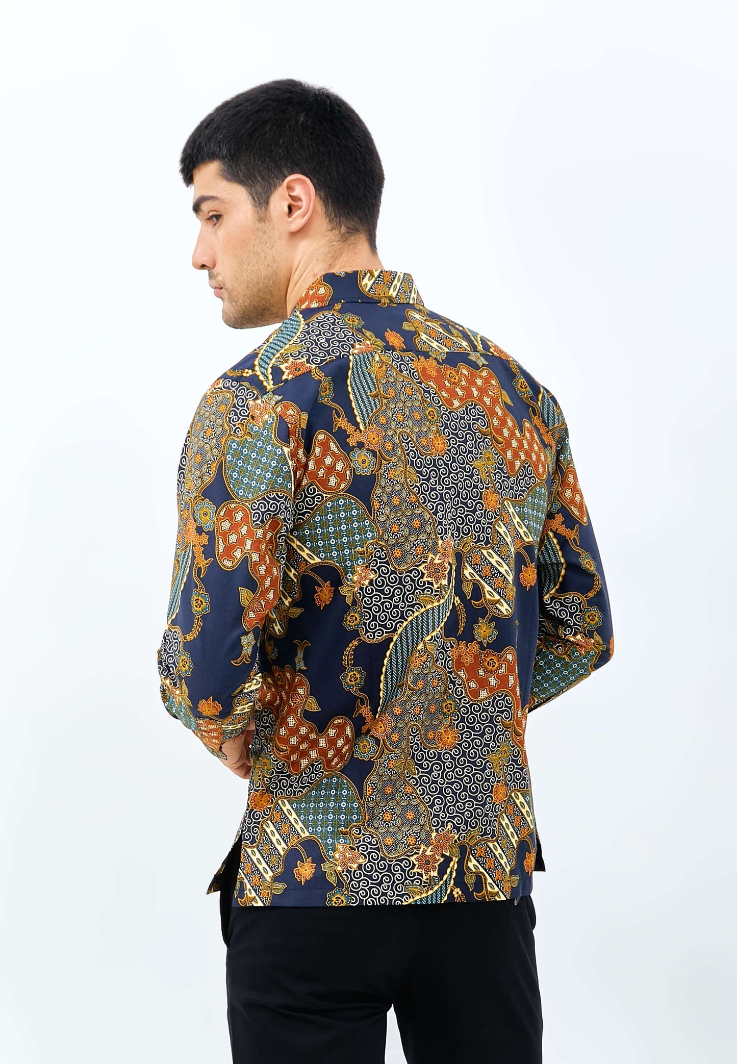 Odza Batik REGULAR FIT Kemeja Pria Lengan Panjang Araksa