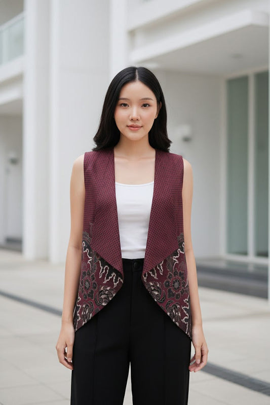 Tips Memadukan Outer Batik dengan Outfit Modern