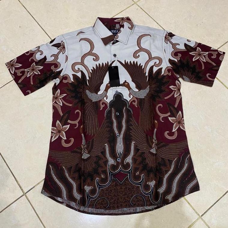 Odza Atasan Kemeja Batik Lengan Pendek Pria Slim Fit Trendy Modern Style Merah Maroon Adhikari