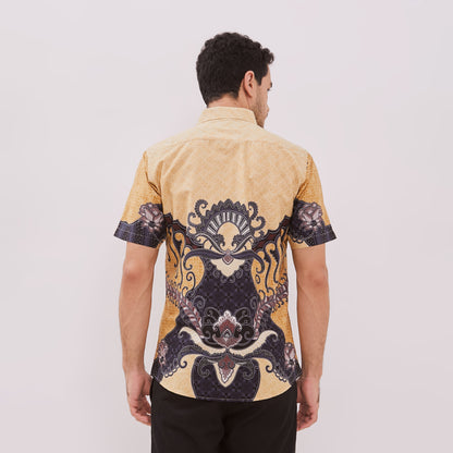 Odza Baju Batik Lengan Pendek Pria Pola Kemeja Slim Fit Cream Radheva