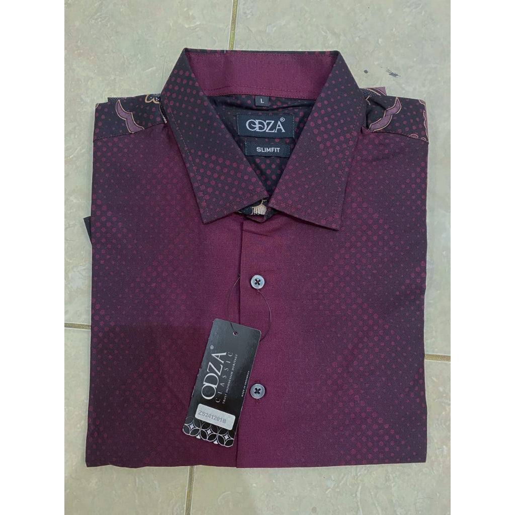 Odza Classic Kemeja Pria Lengan Pendek Batik Solo Modern Slimfit Merah Maroon Celagen