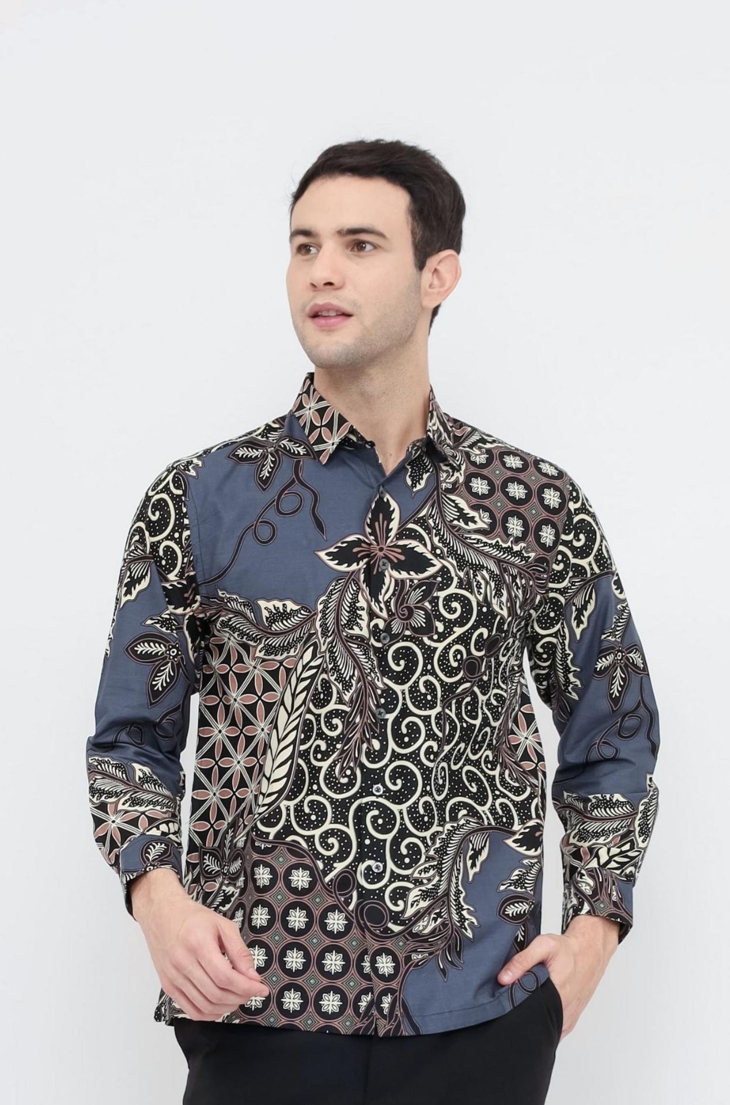 Odza Batik REGULAR FIT Kemeja Pria Lengan Panjang Modern Derawan