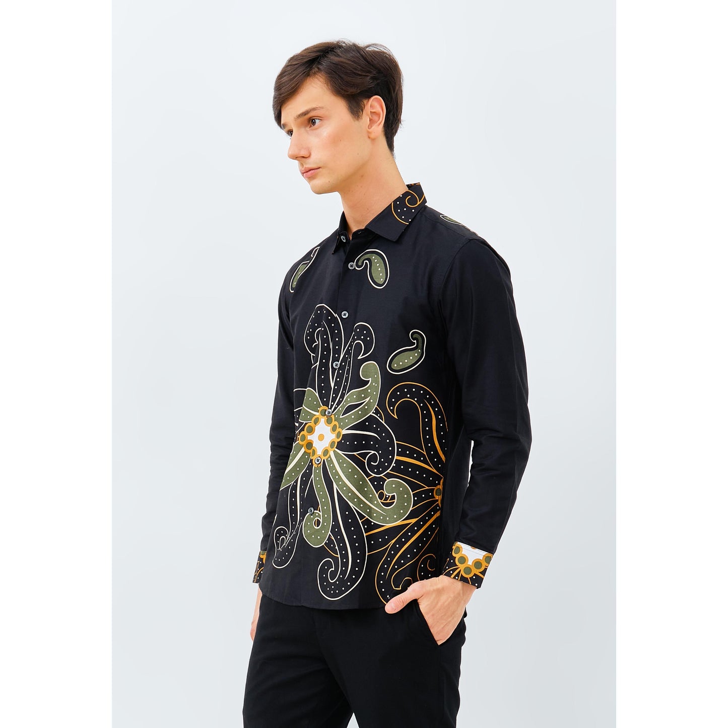 Odza Classic Kemeja Batik Slimfit Pria Lengan Panjang Arsyanendra