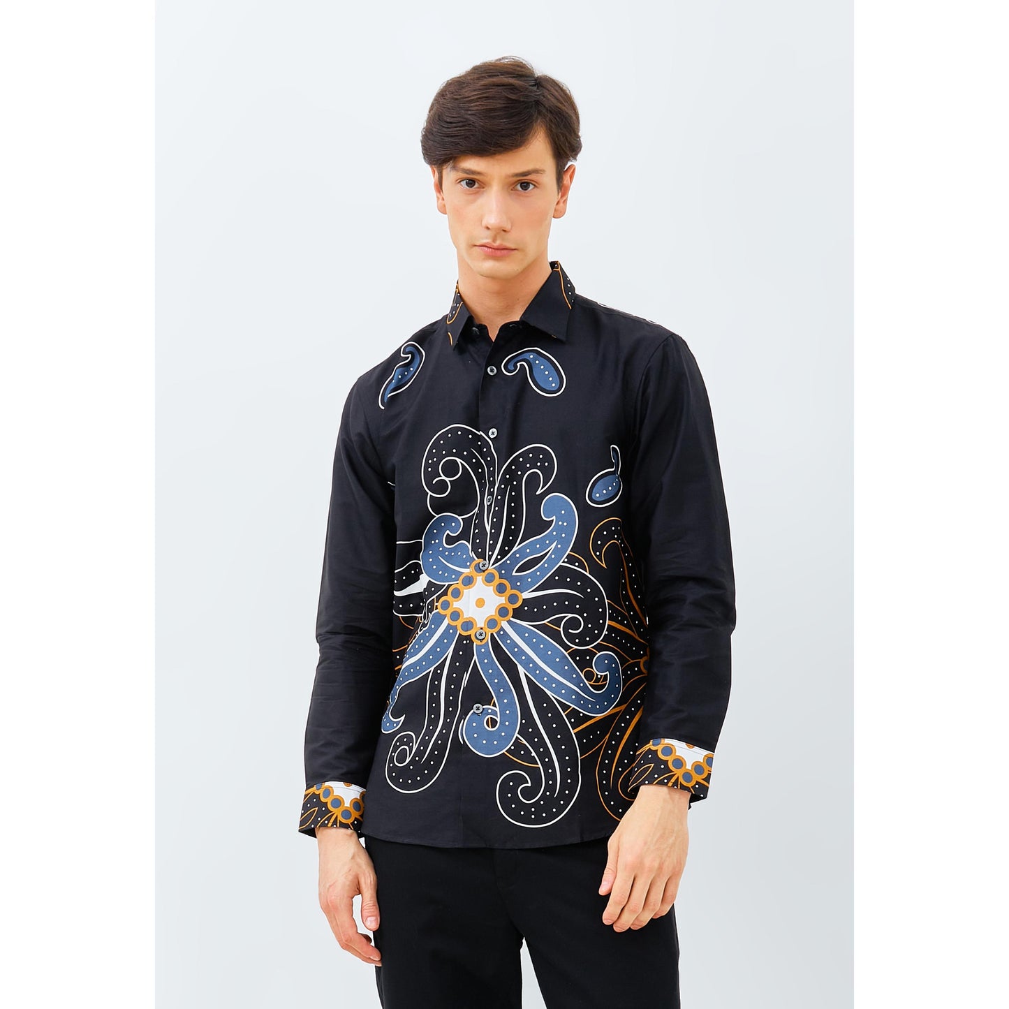 Odza Classic Kemeja Batik Slimfit Pria Lengan Panjang Adiyaksa