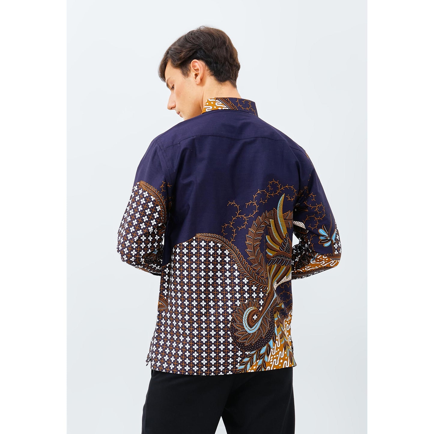 Odza Classic Kemeja Batik Lengan Panjang REGULAR FIT Modern Aryasetya