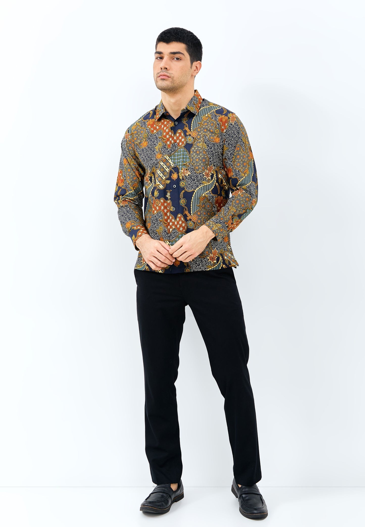 Odza Batik REGULAR FIT Kemeja Pria Lengan Panjang Araksa