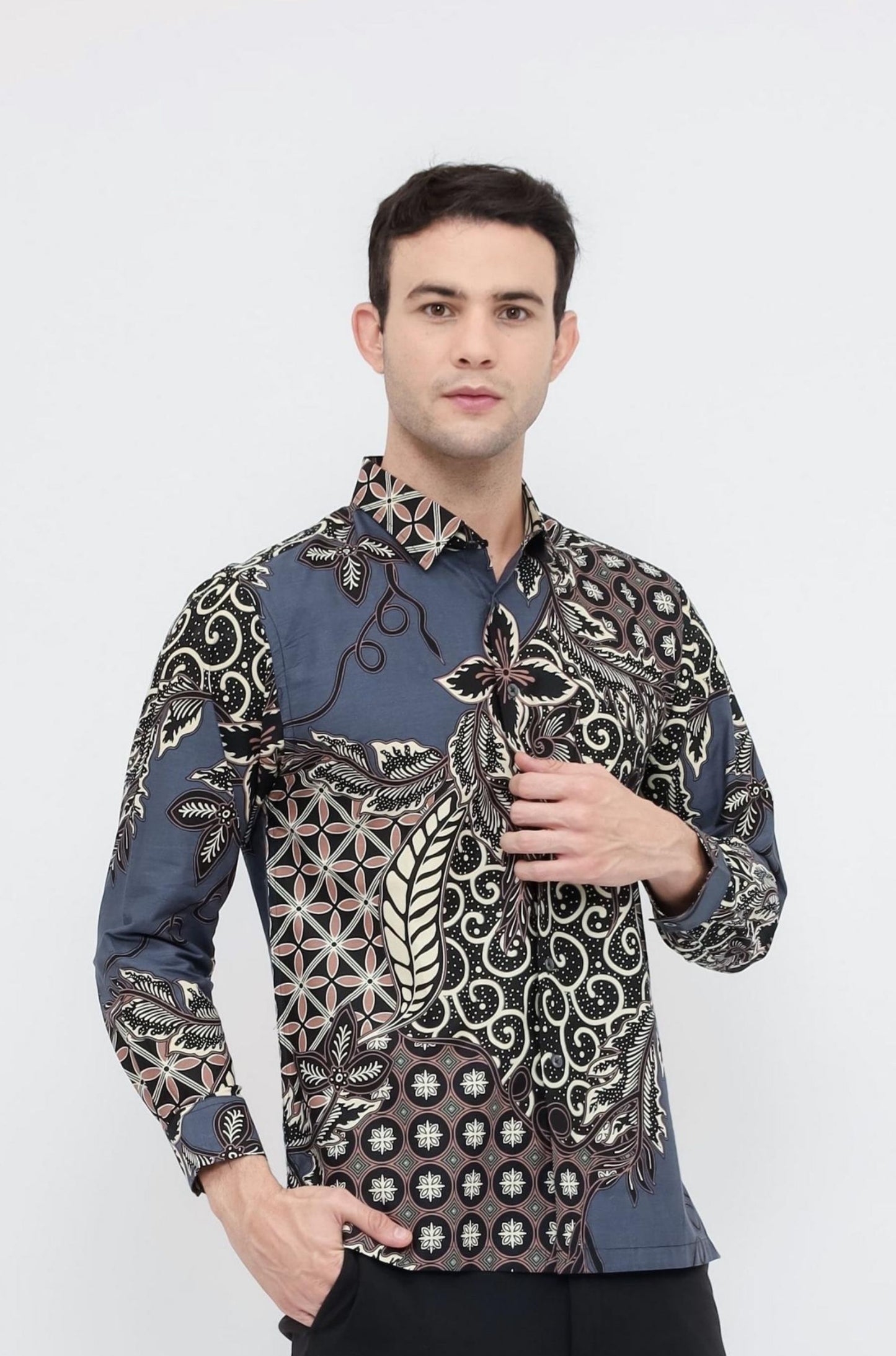 Odza Batik REGULAR FIT Kemeja Pria Lengan Panjang Modern Derawan