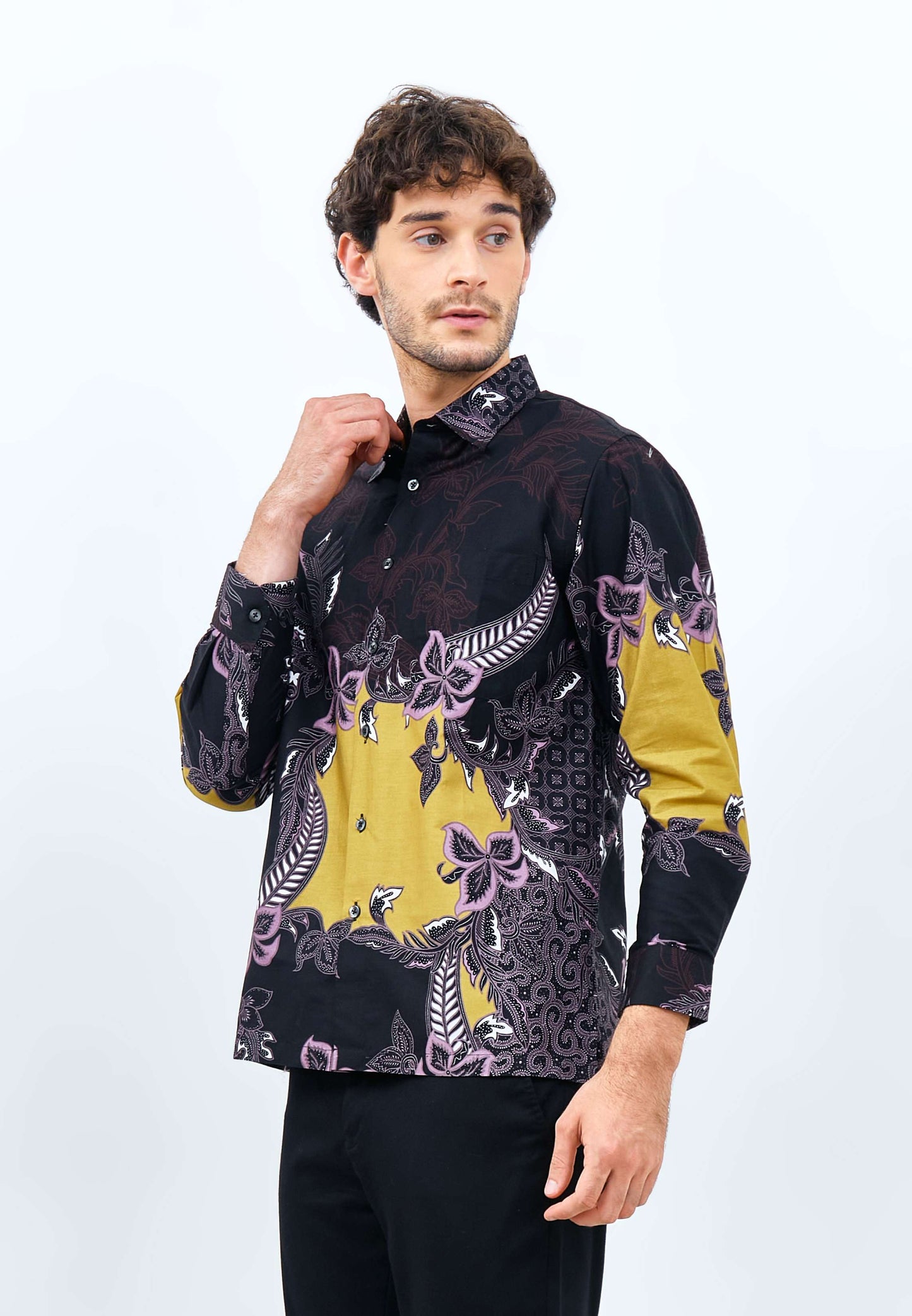 Odza Batik REGULAR FIT Kemeja Pria Lengan Panjang Modern Atharupa