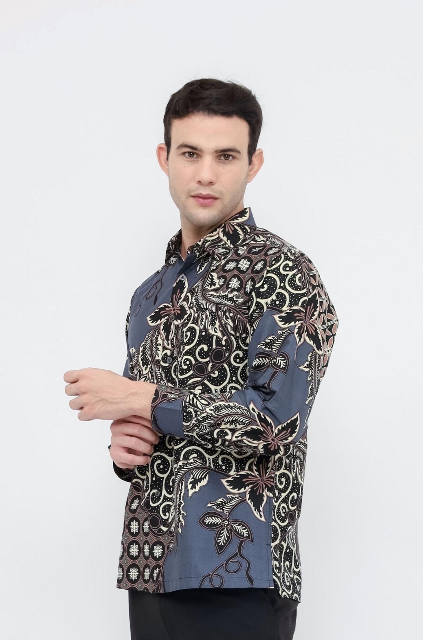 Odza Batik REGULAR FIT Kemeja Pria Lengan Panjang Modern Derawan