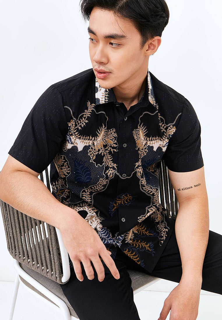 Odza Classic Kemeja Batik Slimfit Modern Pria Lengan Pendek Aliafnus