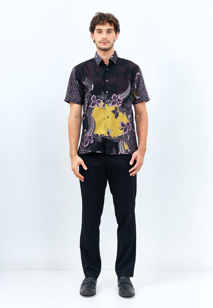 Odza Batik REGULAR FIT Kemeja Lengan Pendek Pria Adhikarta